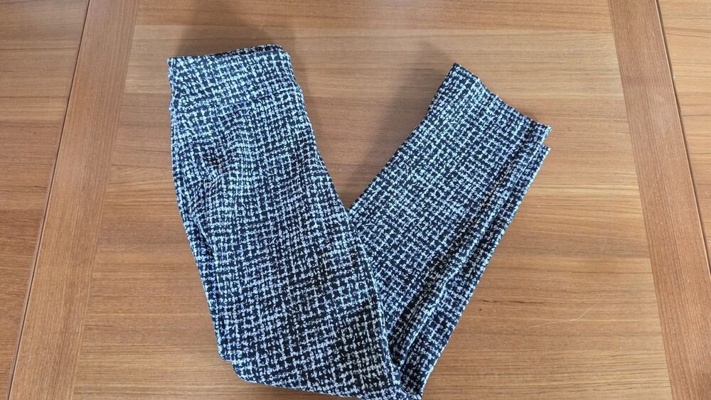 Up! Women's Black And White Pants Size US 8